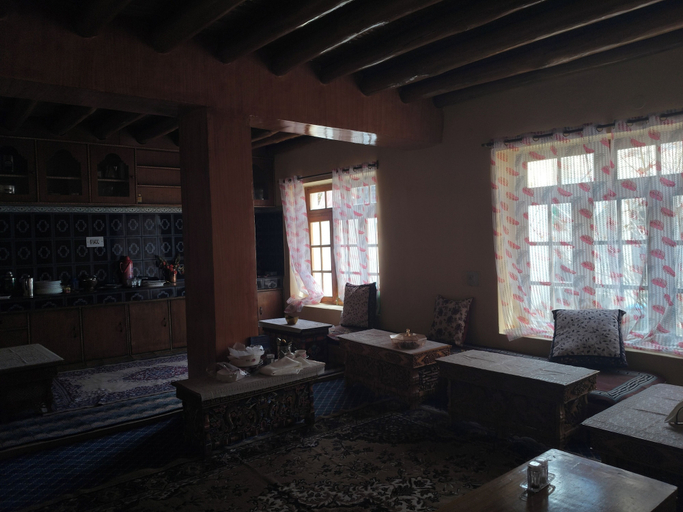 Others 4, Donskit guest house, Leh