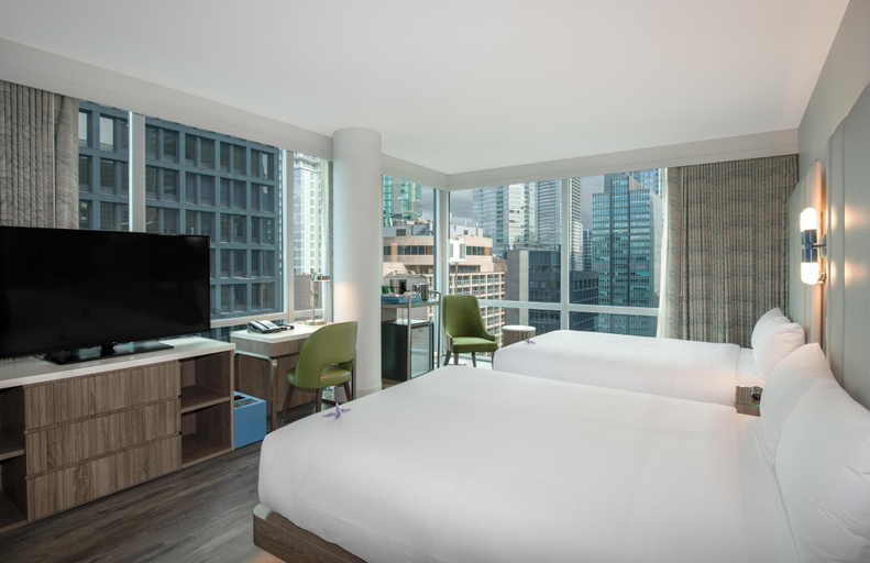Bedroom 3, Coast Coal Harbour Vancouver Hotel by APA, Greater Vancouver