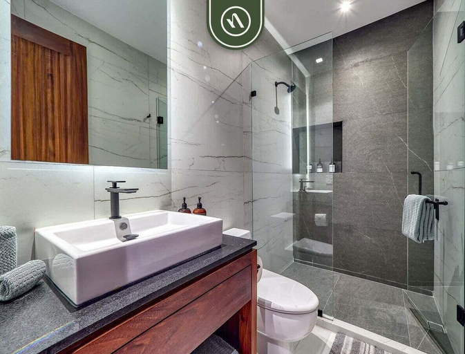 Bathroom 3, Amazing 1 BR Condo With Terrace - Rooftop Pool, Puerto Vallarta