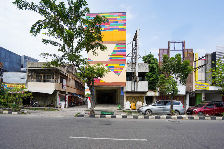Exterior & Views 2, Mahkota Residence near Kota Lama Semarang RedPartner, Semarang