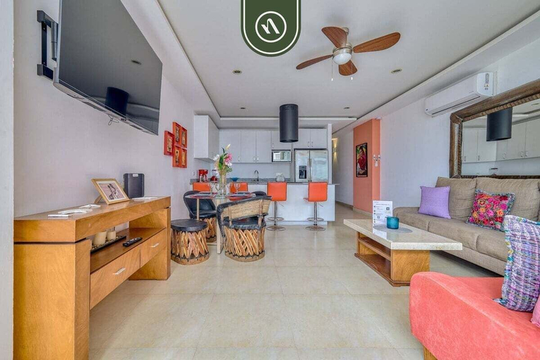 Living area 3, Luxury 2 BR in Romantic Zone - Rooftop Pool, Puerto Vallarta