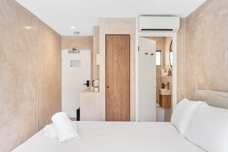 Bedroom 2, Hastings House, Noosa - Noosa-Noosaville