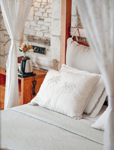 Bedroom 3, Sevilay Hanim Cesme, Çeşme