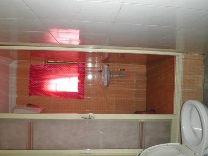 Bathroom 3, Isno Hotel , Ikpoba-Okha