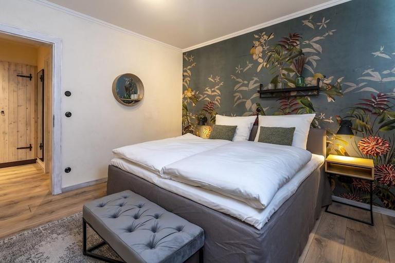 Bedroom 4, Apart Hotel Wasserturm, Segeberg