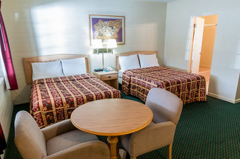 Others 5, Jefferson Inn, Siskiyou