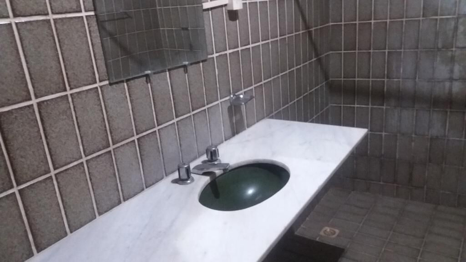 Bathroom, Pousada Ilha Encantada, São Luis
