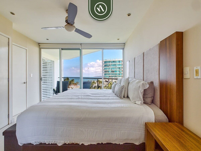 Room 2, Oceanview 2 BR Condo - Beachclub - Pool - Ocean, Compostela