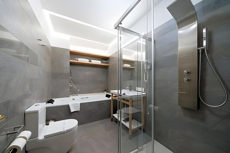Bathroom 4, Hotel Urdanibia Park, Guipúzcoa