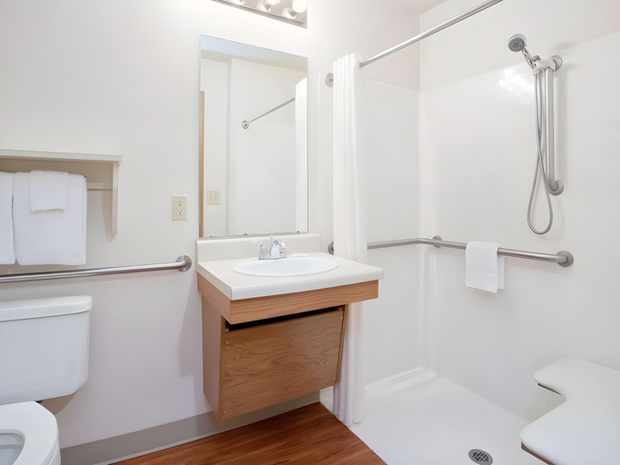 Bathroom 4, Studio 6 Extended Stay Wichita South KS, Sedgwick