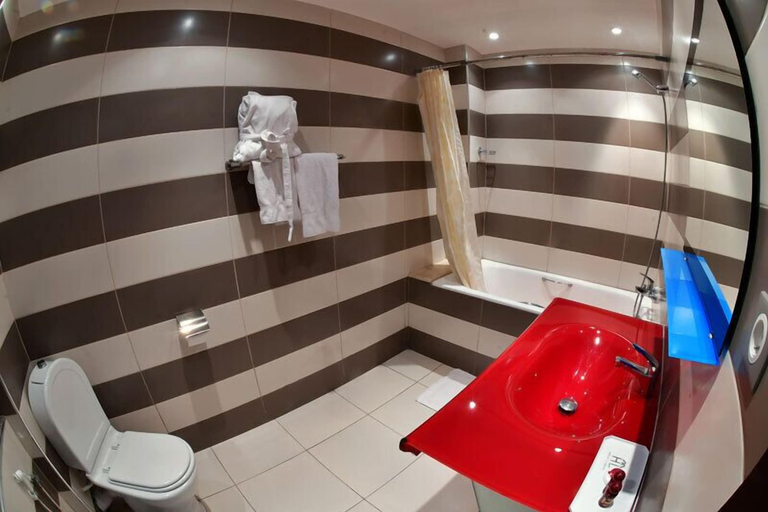 Bathroom 3, Hotel Ikram El Dhayf, Kouba