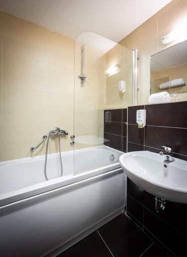 Bathroom 5, Nobel Inn Hotel, Belgrade
