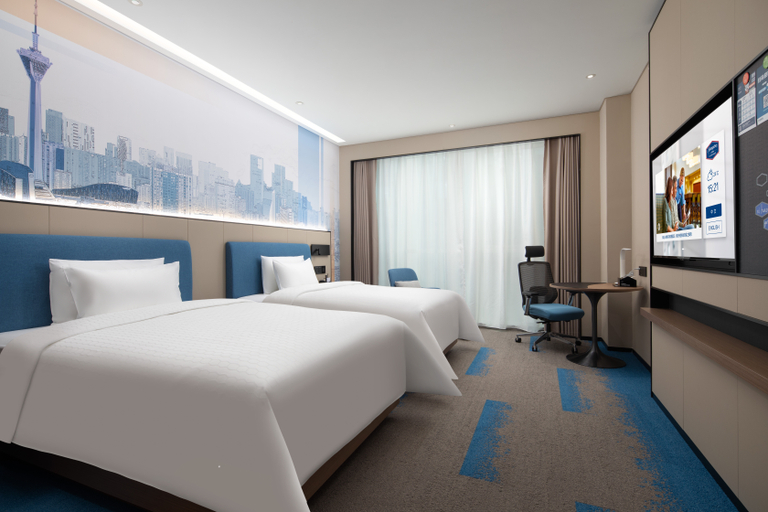 Bedroom 2, Hilton by Hampton Chengdu North Railway Station, Chengdu