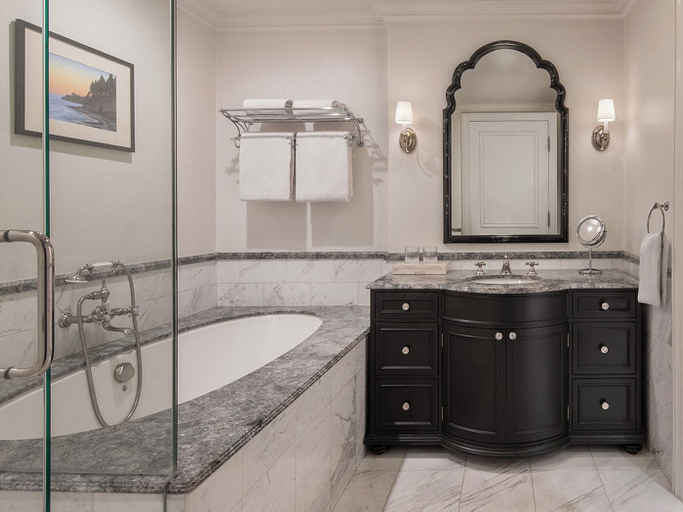 Bathroom 4, Liora Estate, Sonoma