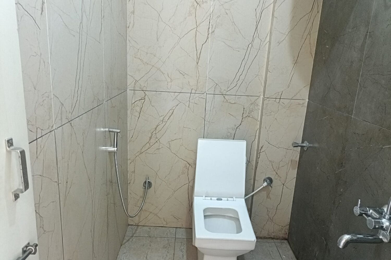 Bathroom 3, NEW SURYA DELUXE BOARDING AND LODGING, Chikballapura