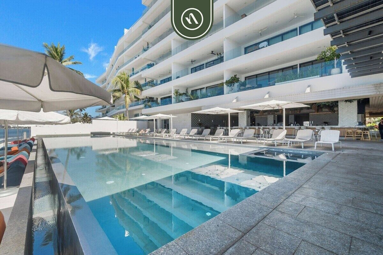 Pool 2, Luxury 2 BR Condo With Dream Pools - Beach - Art, Compostela