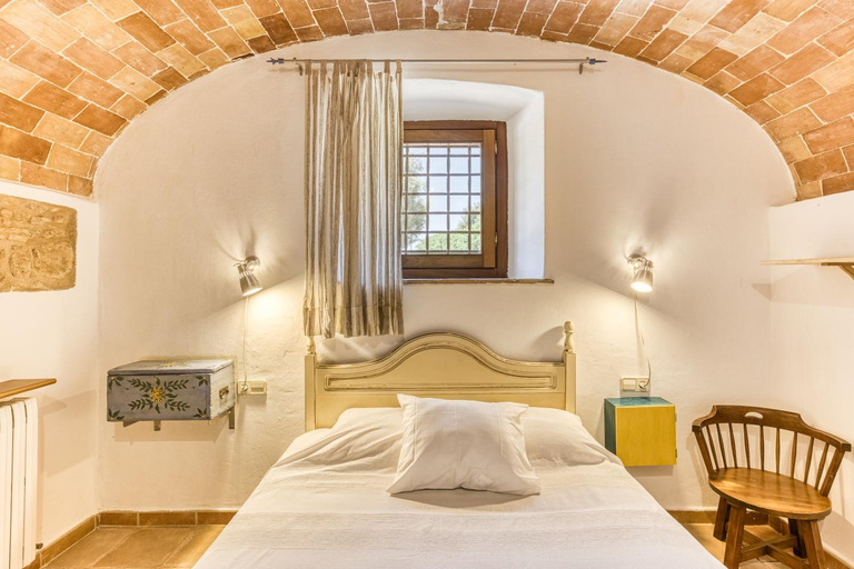 Bedroom 3, Mas la Ginesta, Girona