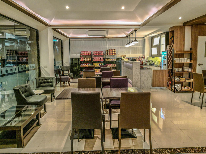Food & Drinks 5, Cityview Residence, Si Racha