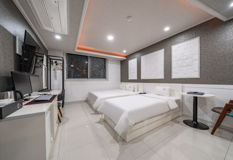 Bedroom 2, Incheon Geomdan Crystal Hotel, Gimpo