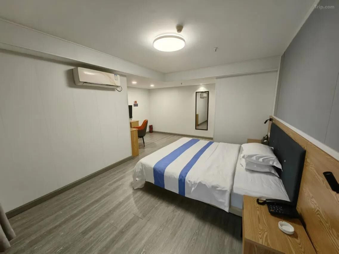 Room 4, XIGE guangzhou hotel, Guangzhou