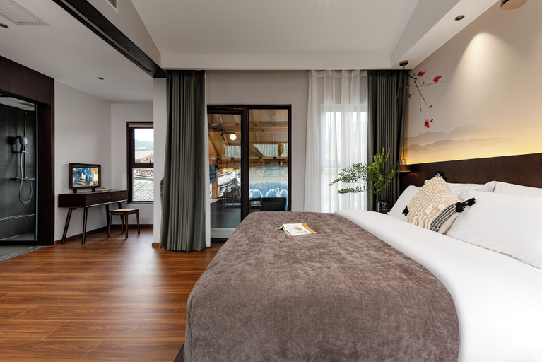 Balcony 2, Hangzhou West Lake Demo Hotel, Hangzhou