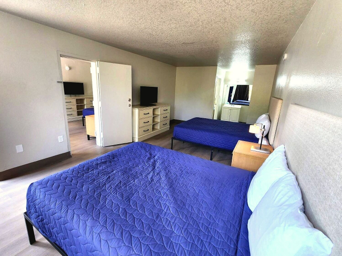 Bedroom 2, Stayable Davenport, Polk
