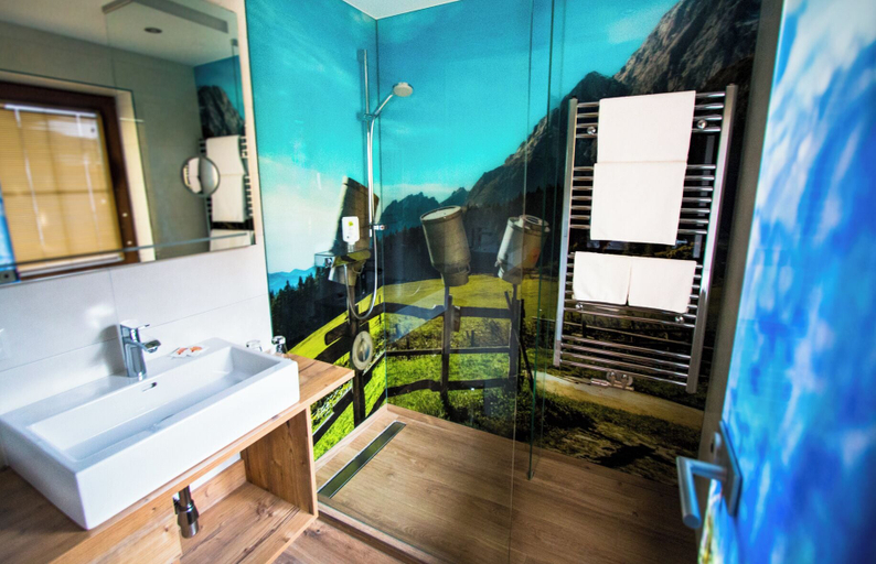 Bathroom 3, Gästehaus Wildschütz, Schwaz