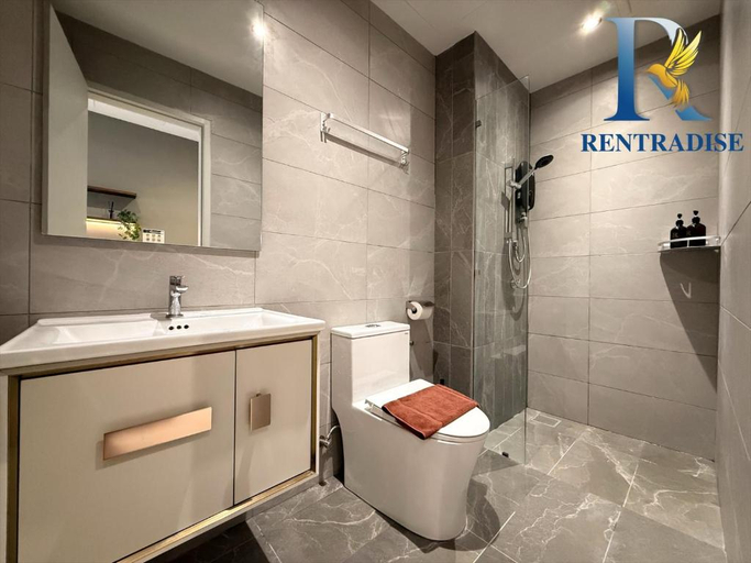 Bathroom 5, KL Majestic Residence by RR KLcity, Kuala Lumpur