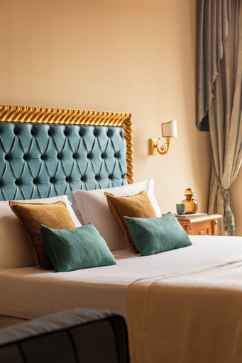 Bedroom 4, Sarzana Park Hotel, La Spezia