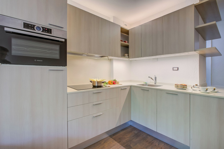 Private kitchen, Studio La Finestra Sulle Piste With Balcony and Garage, Torino