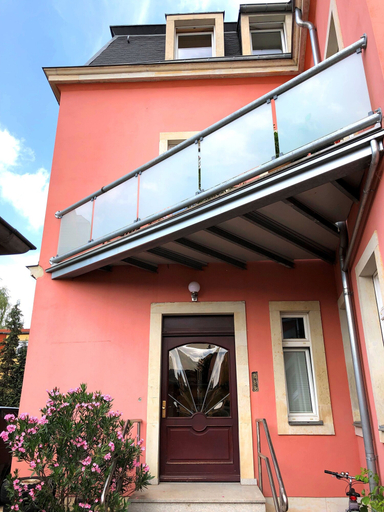 Exterior & Views, Apartment on the Elbe Ferry - Apartment for 2 - 3 People, Dresden