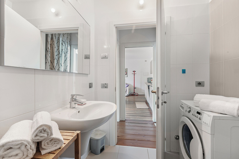 Bathroom 5, Casa Clara - Apartment for 2 With A/C, Trento