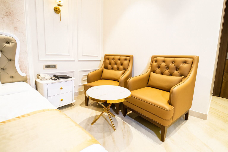 Room 2, Hotel Crown Palazzo, Ludhiana