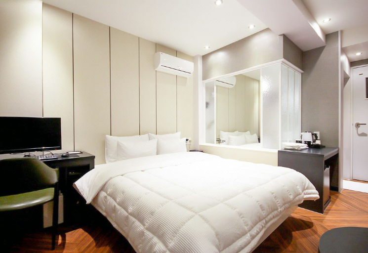 Bedroom, Hotel CoCo, Dong