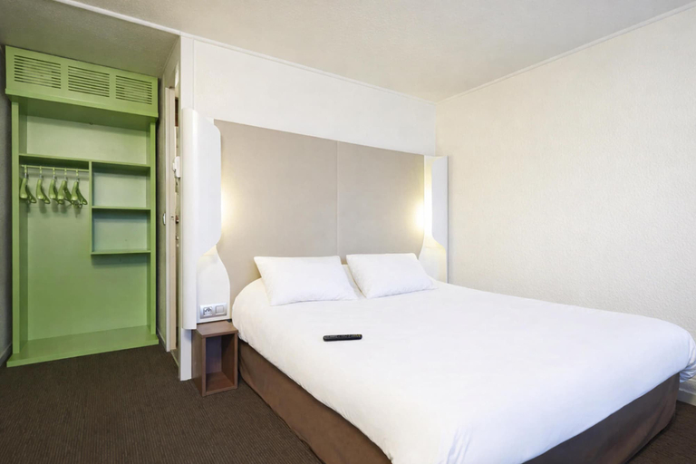 Bedroom 3, Campanile Lens, Pas-de-Calais