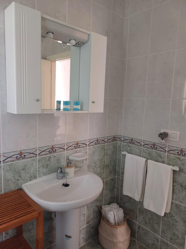 Bathroom, Els Poblets Denia offers Casa Crosby - Private studio within walking distance to the beach, Alicante