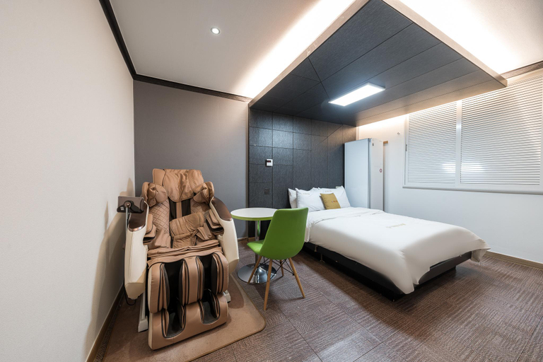 Bedroom 3, Suncheon Antibes Hotel, Suncheon