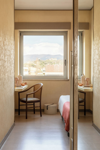 Others 5, Hotel Al Sant andrea, La Spezia