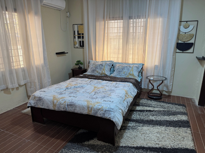Room 3, Raqsea Guest House, Greater Monrovia