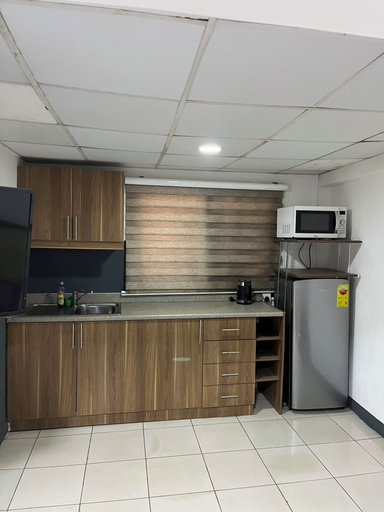 Private kitchen 5, Platinum studio Apartment, Accra