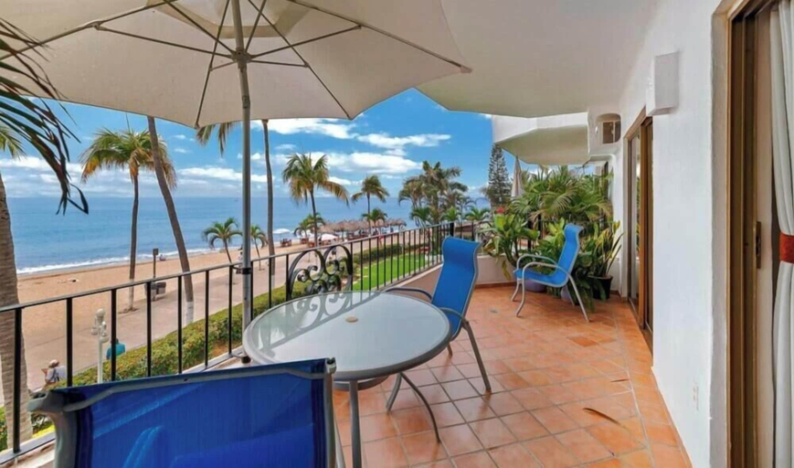 Terrace/patio 2, Ocean View 2Br Condo-balcony-beach-pool - 212, Puerto Vallarta