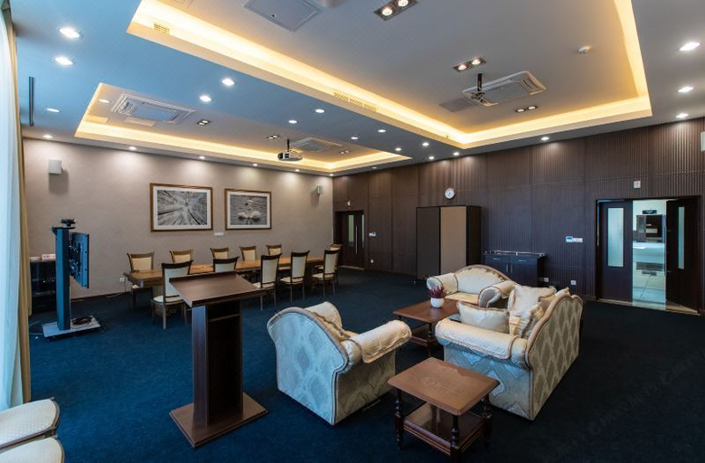 Bedroom, China Merchants Huashang Business Center, Smalyavichy