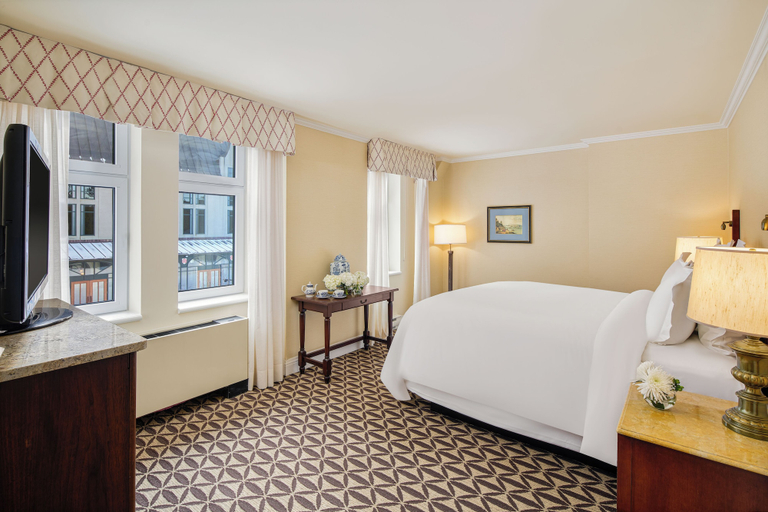 Bedroom 3, Fairmont Le Manoir Richelieu, Charlevoix-Est