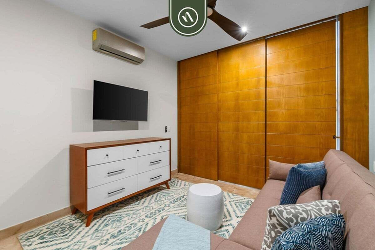 Living area 5, New Stylish 1 BR Condo - Ocean Views - Flex Room, Compostela