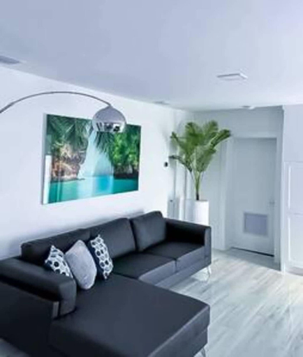Room 5, Ocean Pearl Estate 3BR 2BA W Pool, Broward