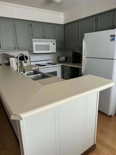 Private kitchen 3, Summit 101b: 3 Bedrooms 2 Full Baths, Pocahontas