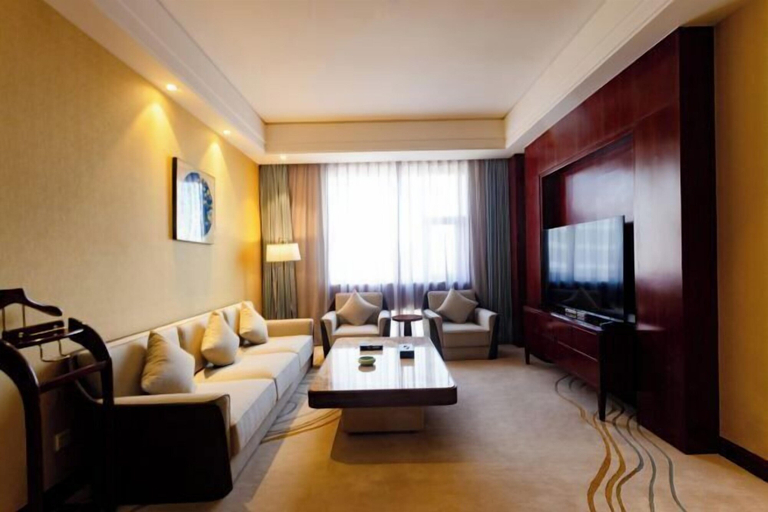 Others 3, Petroleum Hotel, Yulin