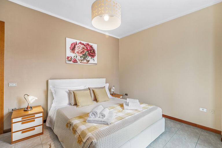 Bedroom 3, Petalo Bianco 100m from lake, Verbano-Cusio-Ossola
