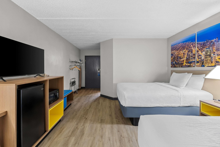 Bedroom 4, Days Inn by Wyndham Fond du Lac, Fond du Lac