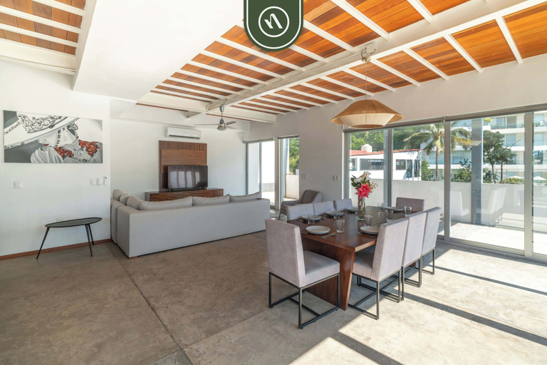 Interior 5, 3 BR Condo - Private Terrace and Pool - Oceanview, Puerto Vallarta